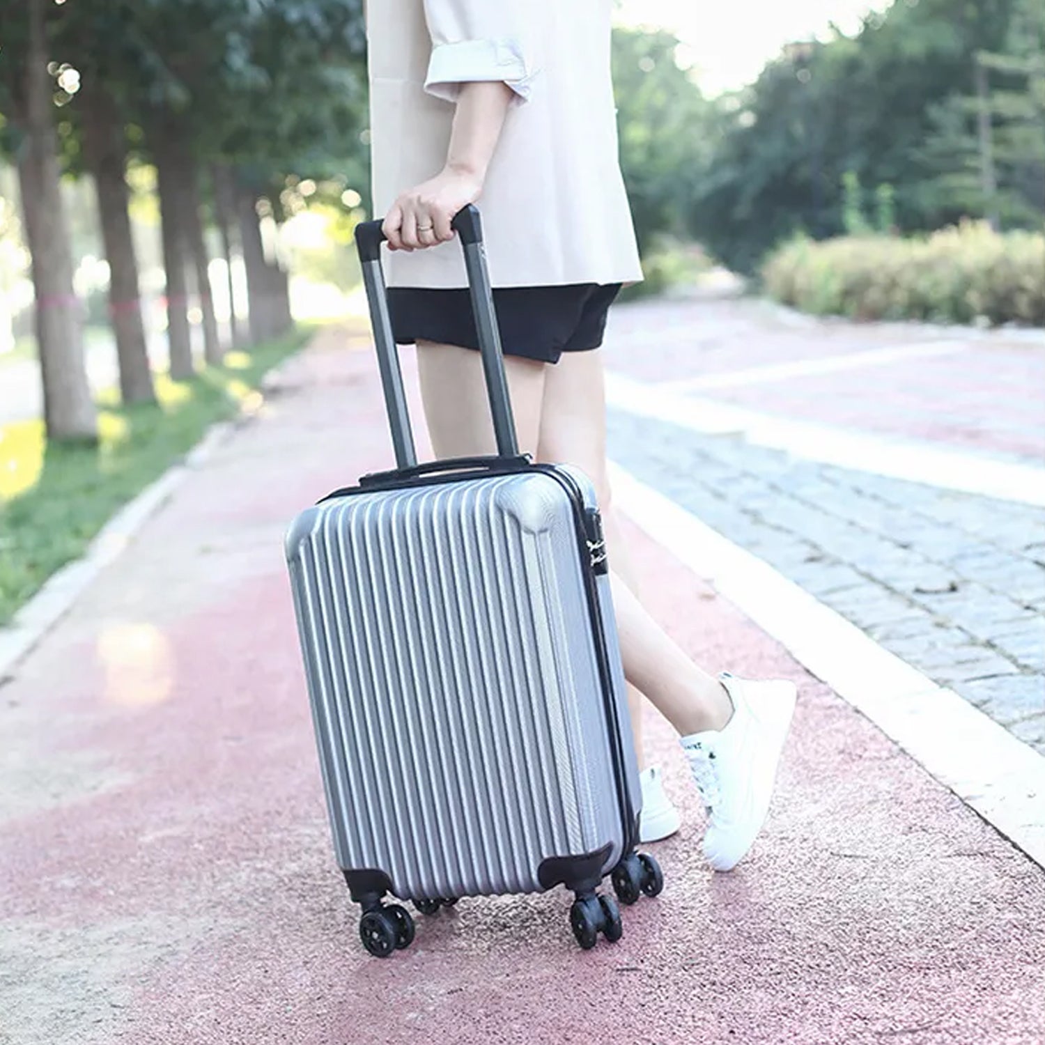 1105 Trolley Bag Big And Small Suitcase Bag For Men  Women Use Bag ( Set Of 2 ) 1105 Trolley Bag Big And Small Suitcase Bag For Men  Women Use Bag ( Set Of 2 )